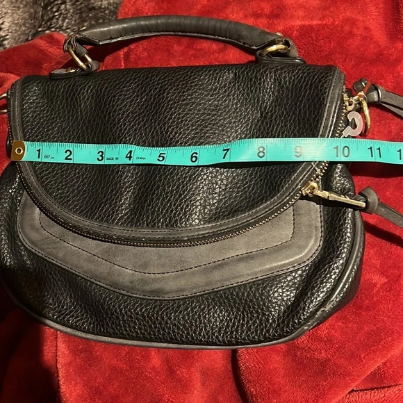 Steve Madden black grey faux leather top handle fold over crossbody bag - Picture 4 of 14